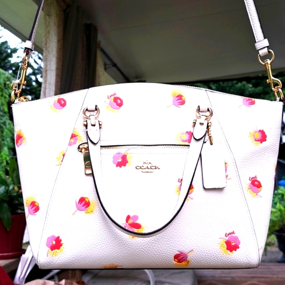 🎁 NEW Coach Prairie  C5838 Pink /White Satchel/Crossbody NEW with Tags - Picture 3 of 12